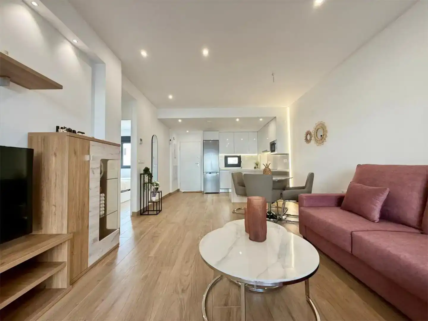 Wohnzimmer von Wohnung zur Miete in Torrevieja mit Klimaanlage und Schwimmbad