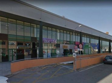 Individual to rent in Calle Cromo 26