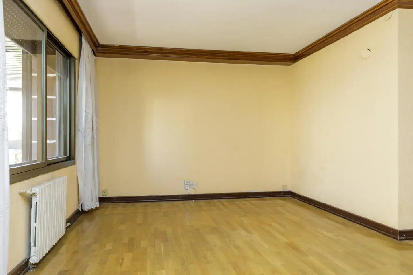 Habitación de Piso en venta en Zaragoza
