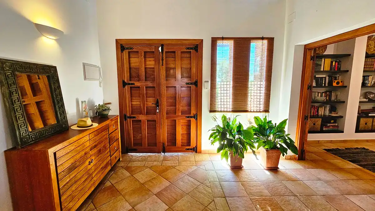 Houses for sale in El Madroño  with Air Conditioner and Private garden