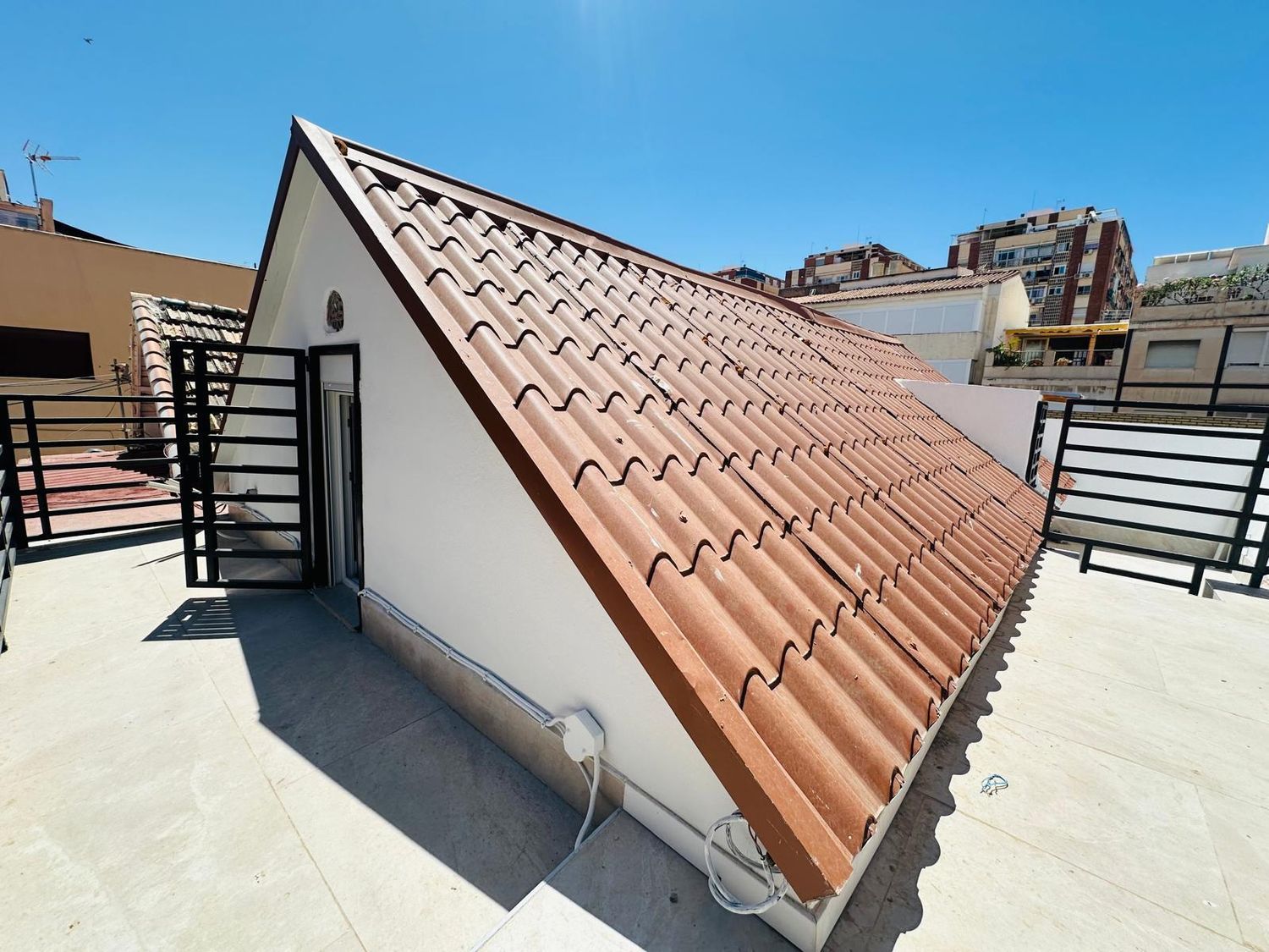 Vista exterior de Casa o xalet en venda en Málaga Capital amb Terrassa