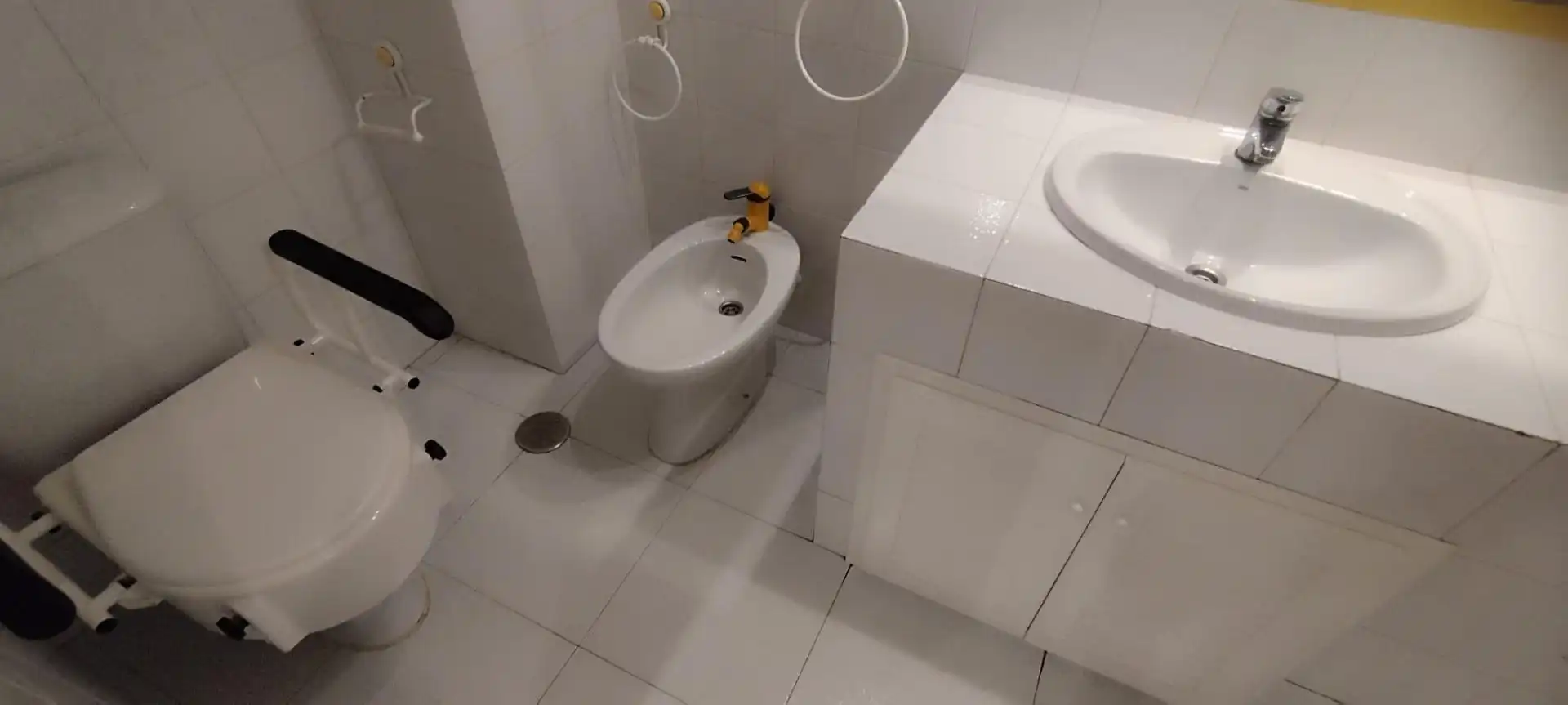 Bathroom of Flat for sale in Elche / Elx  with Furnished and Balcony