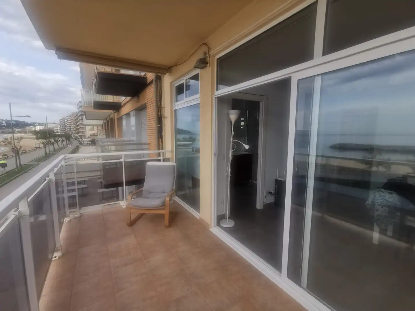 Terrasse von Wohnungen zum Verkauf in Calonge i Sant Antoni mit Klimaanlage, Terrasse und Möbliert