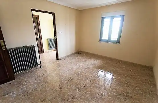 Casa o xalet en venda a Pajares de la Laguna