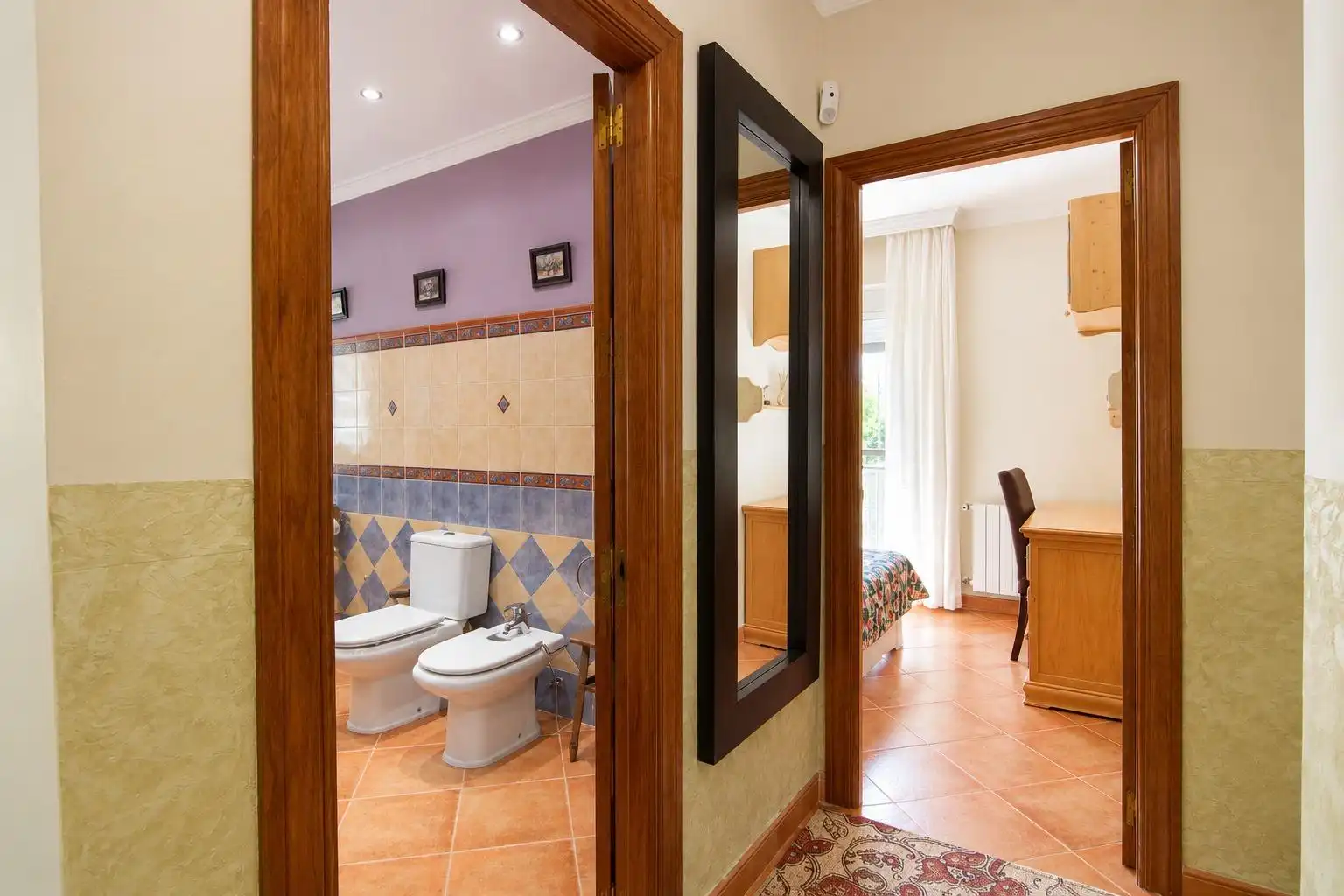 Bathroom of Houses for sale in Coín, Málaga