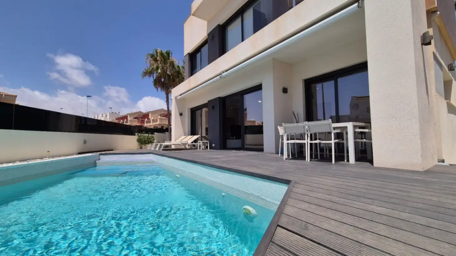 Casa con piscina in vendita a Playa de los Locos, imagen 8