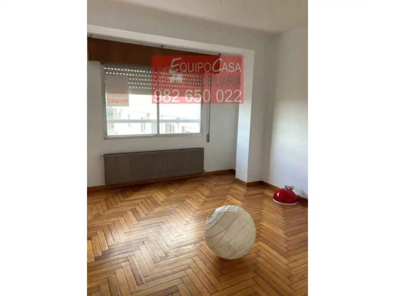 Wohnung zum Verkauf in Lugo mit Heizung, Parkett und Terrasse