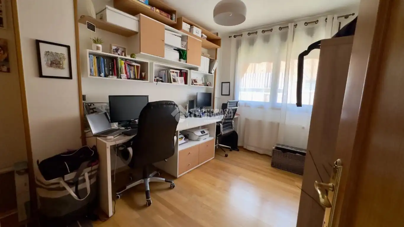 Habitación de Piso en venta en Boadilla del Monte con Calefacción