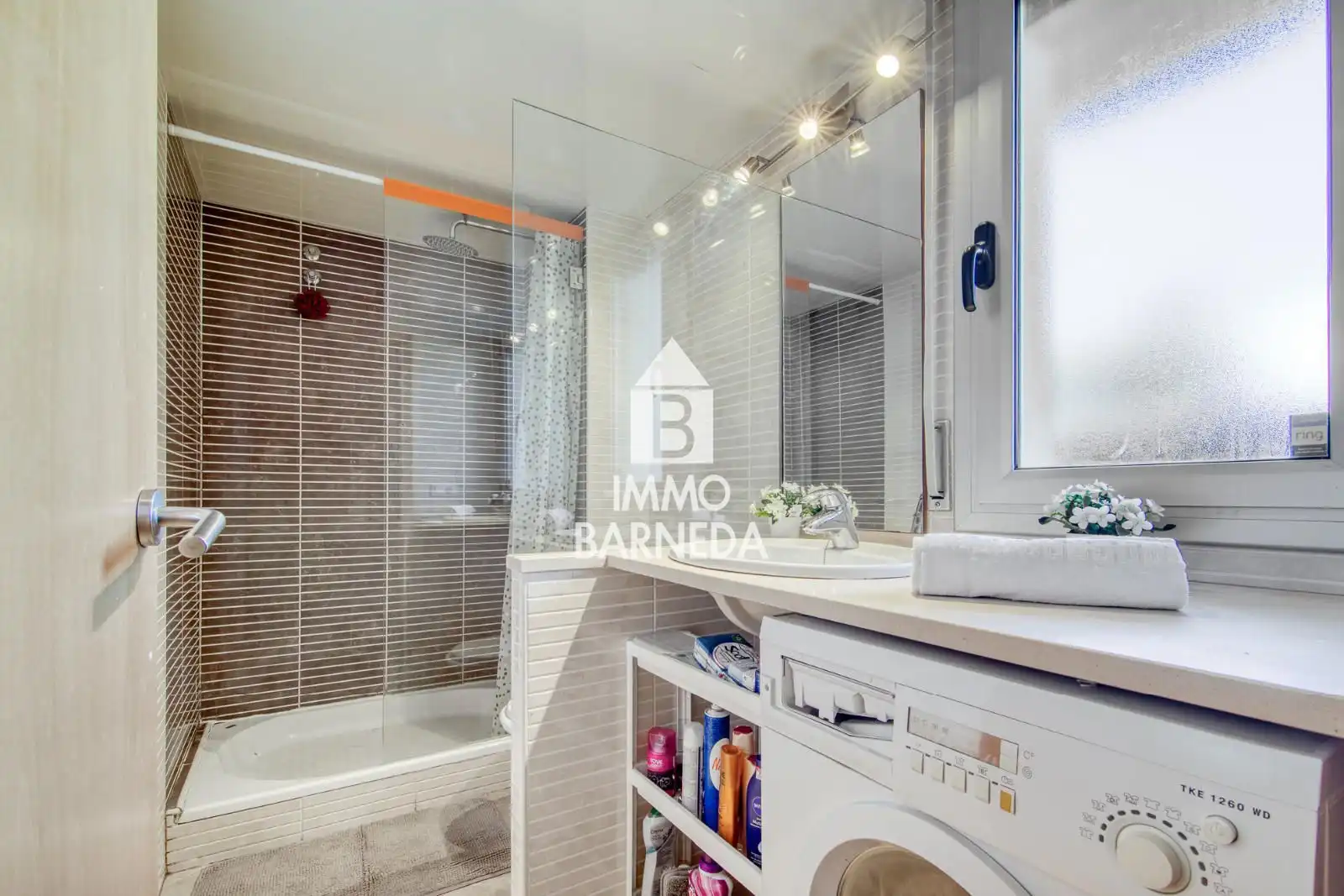 Bathroom of Flat for sale in Roses  with Air Conditioner, Heating and Terrace