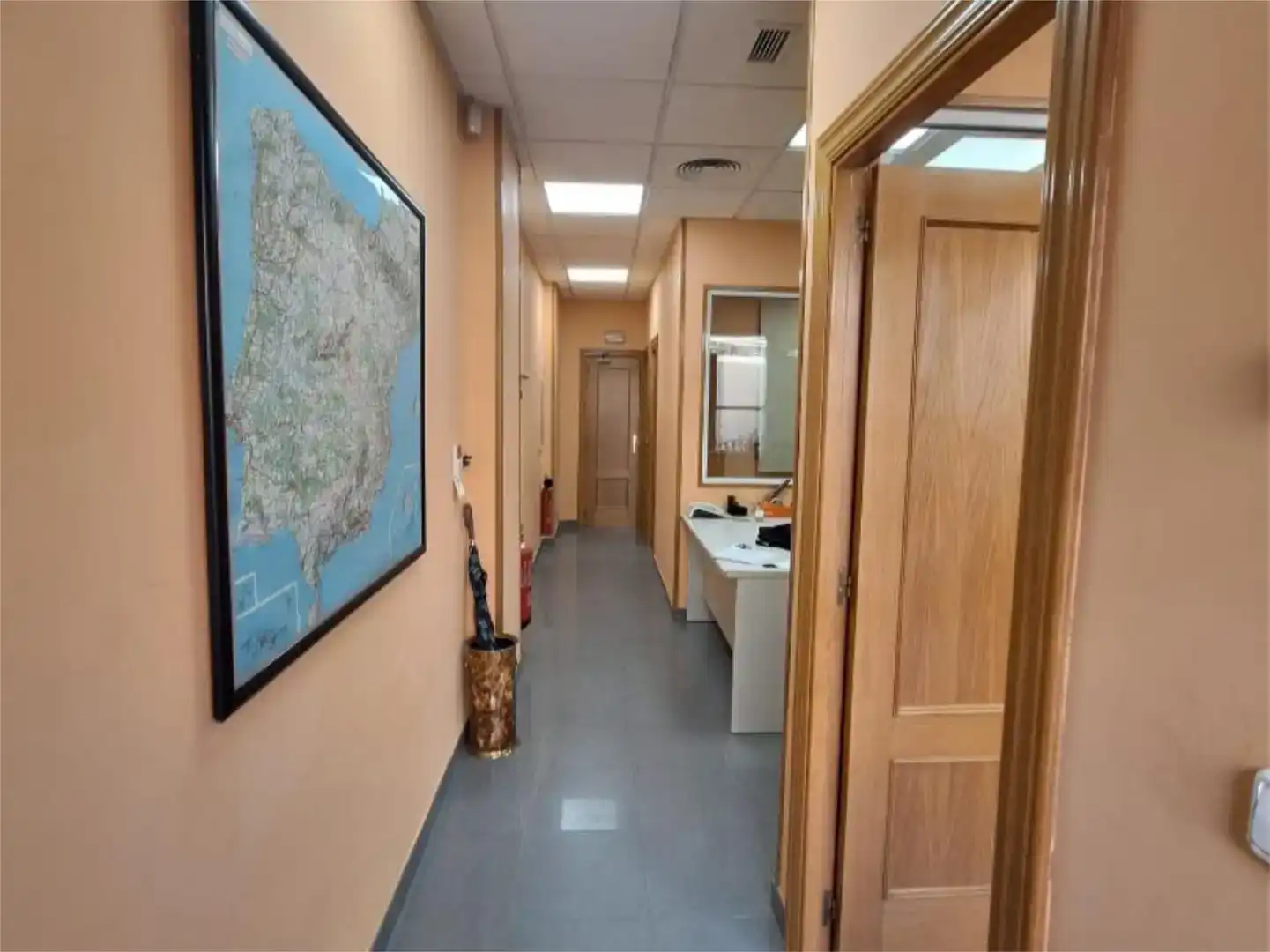 Local en venta en Zaragoza con Aire acondicionado y Amueblado