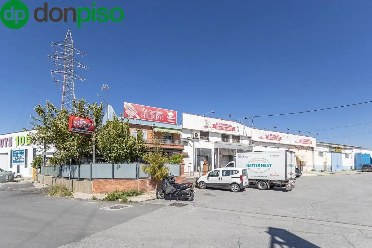 Locale commerciale in vendita a Polígono HURPE 22