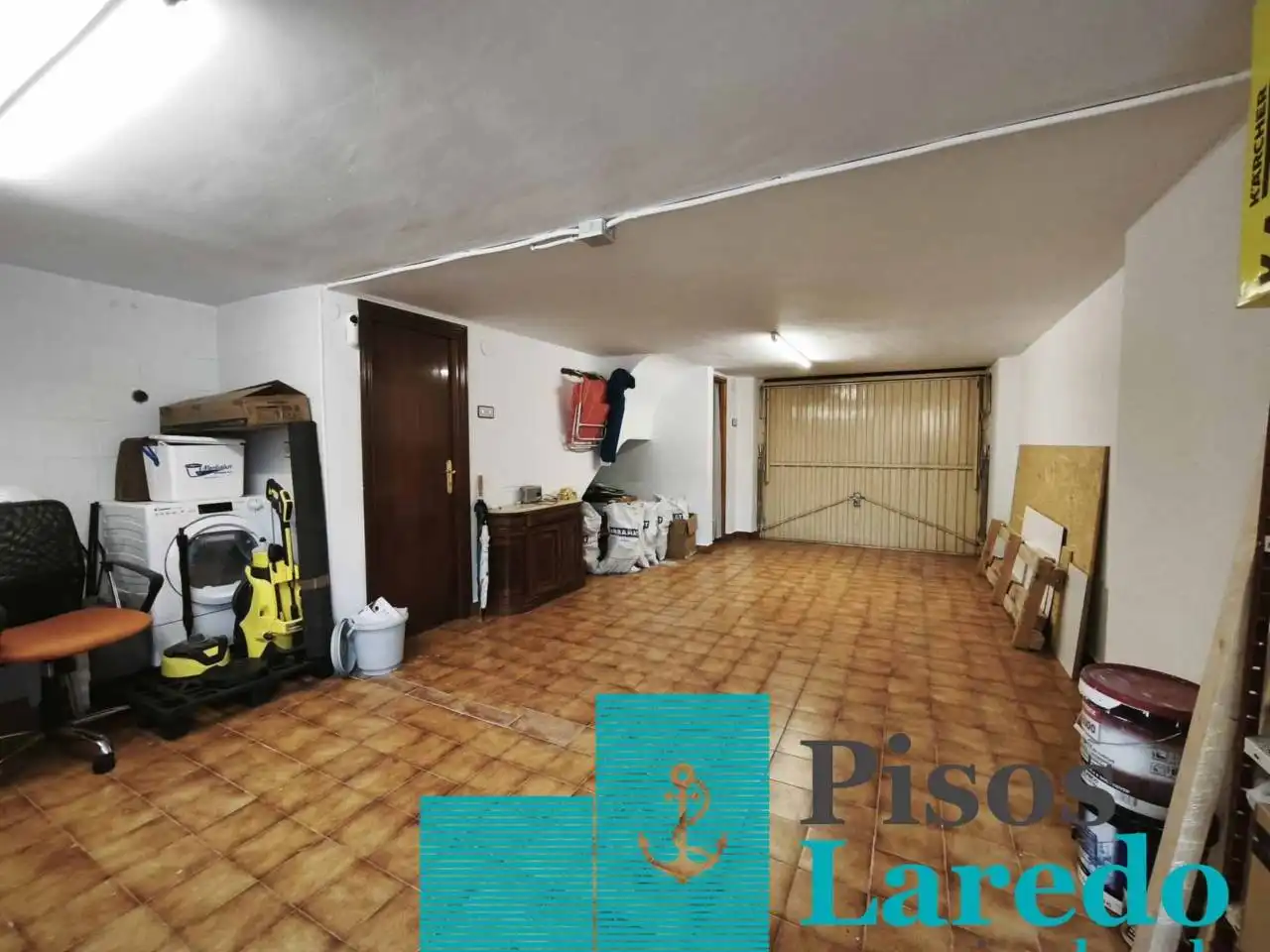 Casa adosada en venda en Laredo amb Calefacció, Jardí privat i Parquet