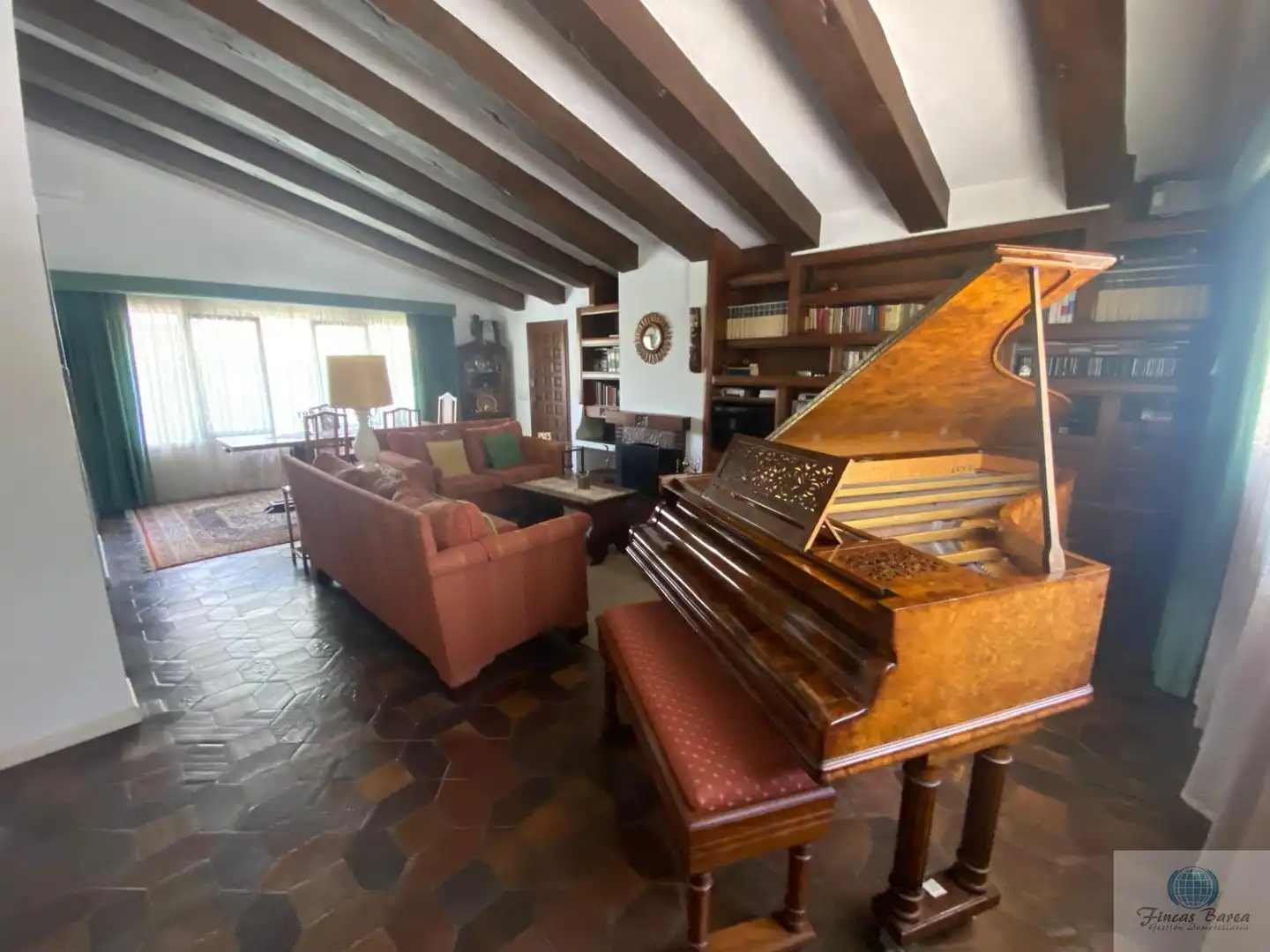 Chalet con piscina en venta en Castillo Sohail - Myramar, imagen 37