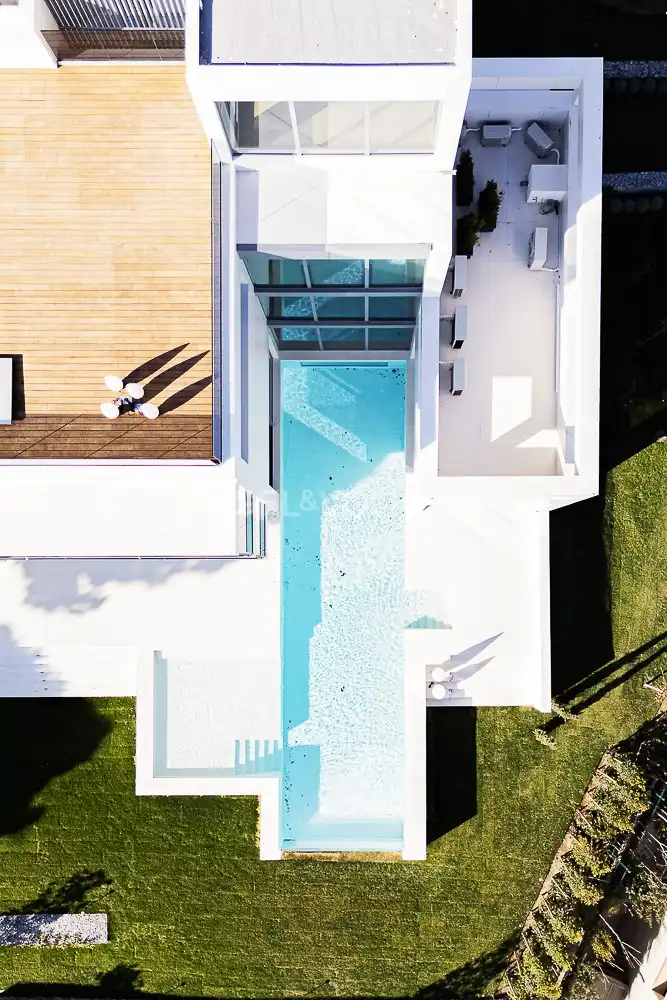 Piscina de Casa o chalet en venta en Barcelona con Aire acondicionado, Calefacción y Jardín privado