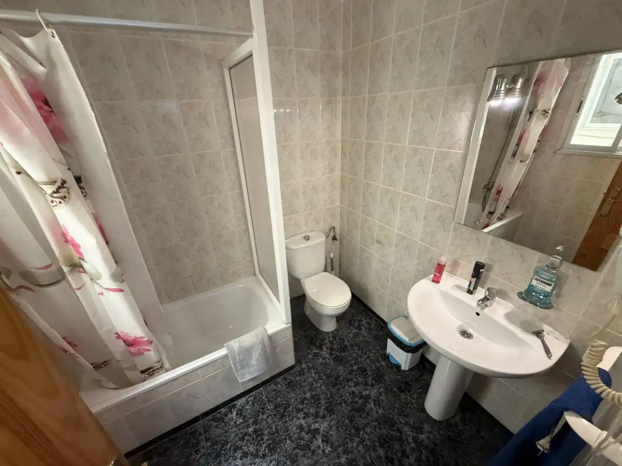 Baño de Piso en venta en Arona con Terraza y Amueblado