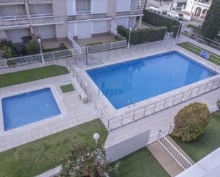 Swimming pool of Attic for sale in El Vendrell  with Terrace, Furnished and Community pool