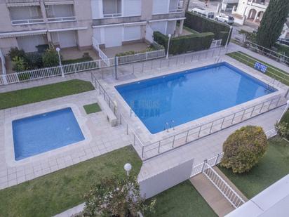 Swimming pool of Attic for sale in El Vendrell  with Terrace and Community pool