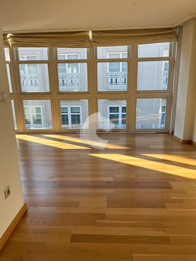 Dúplex de lloguer a Casco Viejo