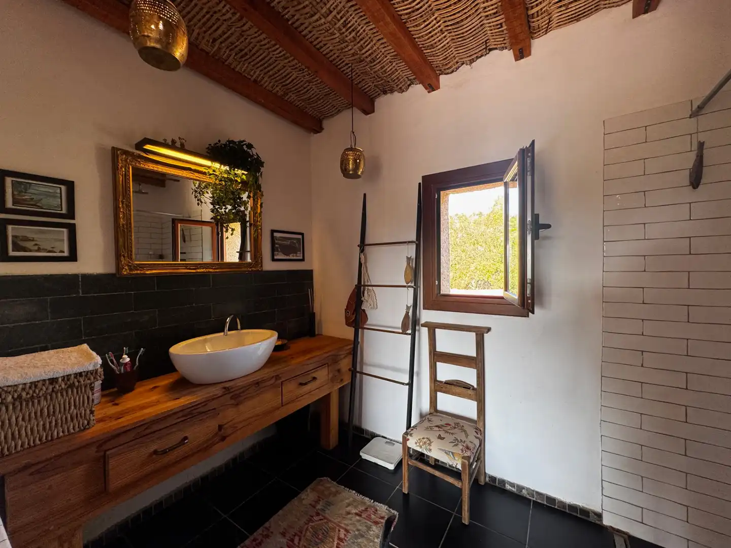 Baño de Finca rústica en venta en Lledó con Aire acondicionado, Terraza y Piscina