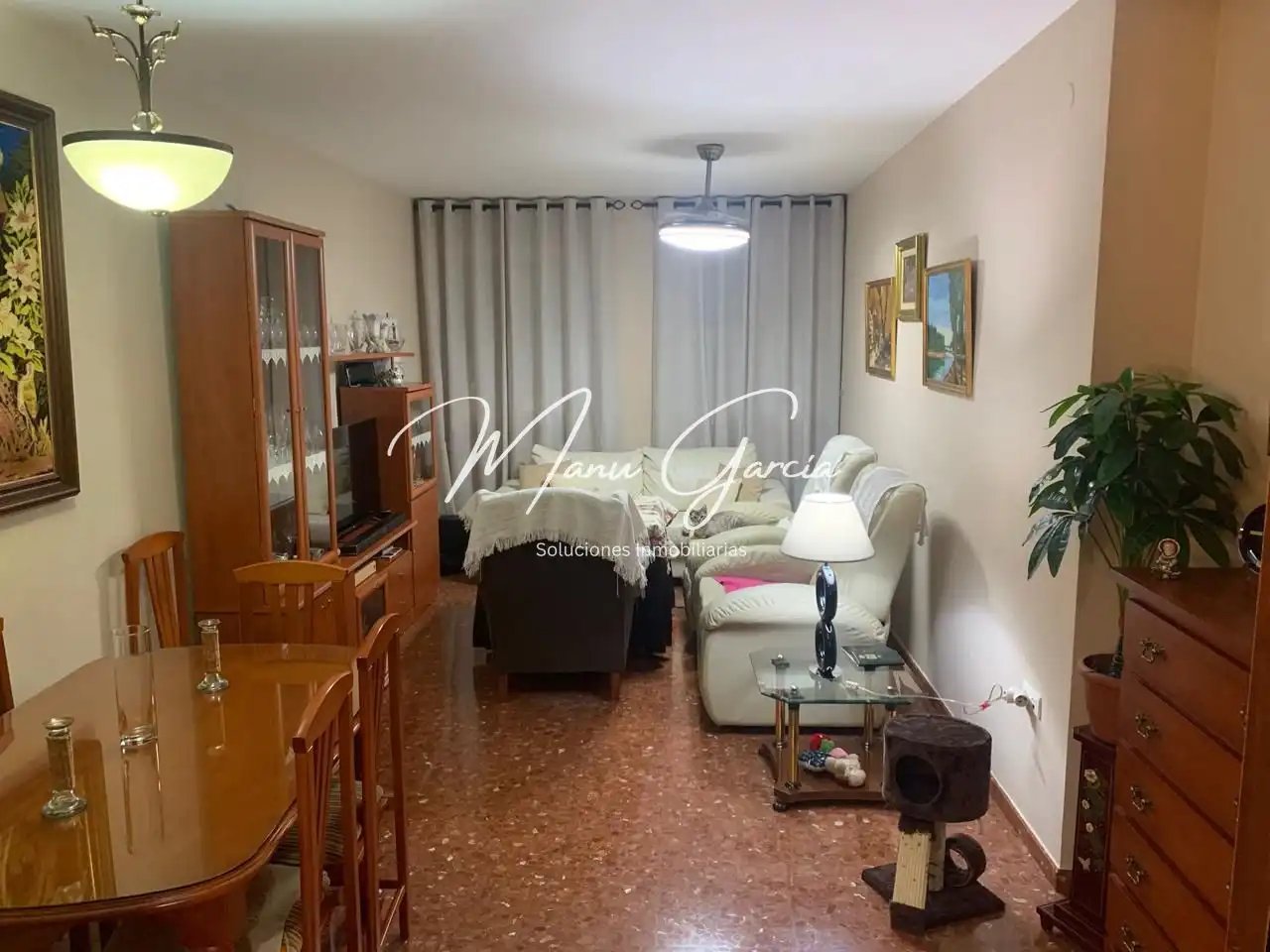 Sala de estar de Planta baja en venta en Lucena con Aire acondicionado, Trastero y Amueblado