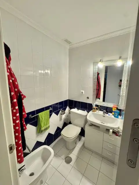 Baño de Piso en venta en Sevilla con Aire acondicionado