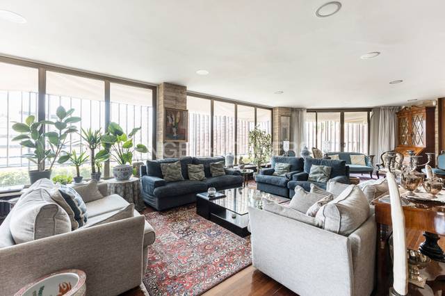 Apartamento en Venta en Sant Gervasi- Galvany