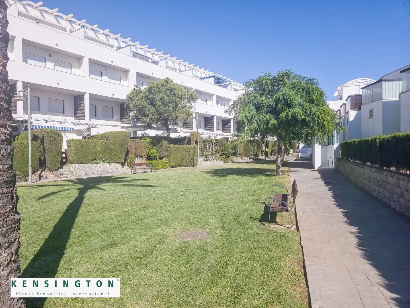Flat for sale in Costa Ballena Golf