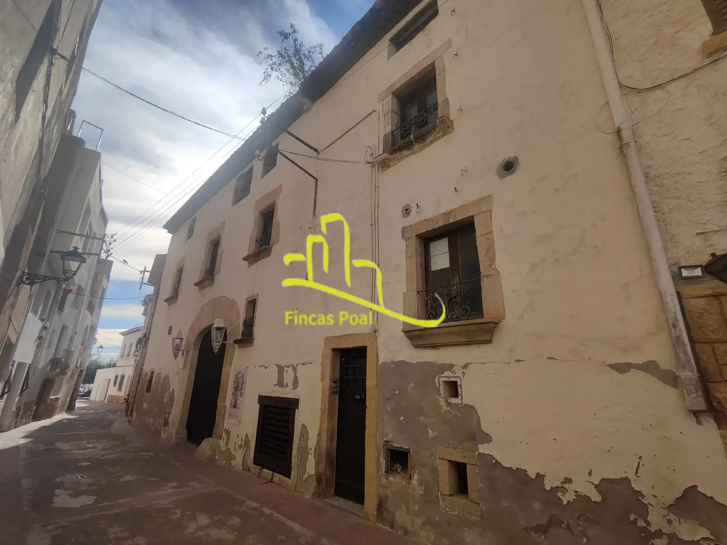 Vista exterior de Edificio en venta en Creixell con Piscina comunitaria