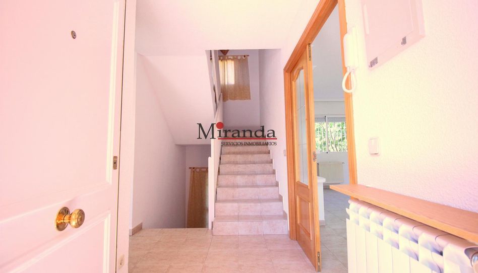 Casa o chalet de alquiler en Centro - Imagen 2