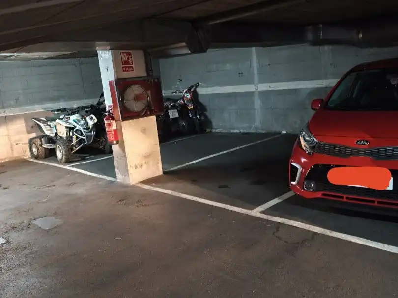 Parking de Garaje en venta en Cerdanyola del Vallès