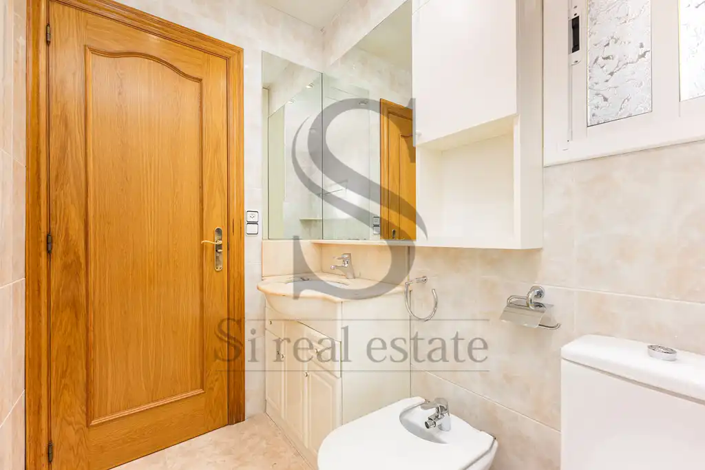 Baño de Piso en venta en Barcelona con Aire acondicionado, Calefacción y Parquet