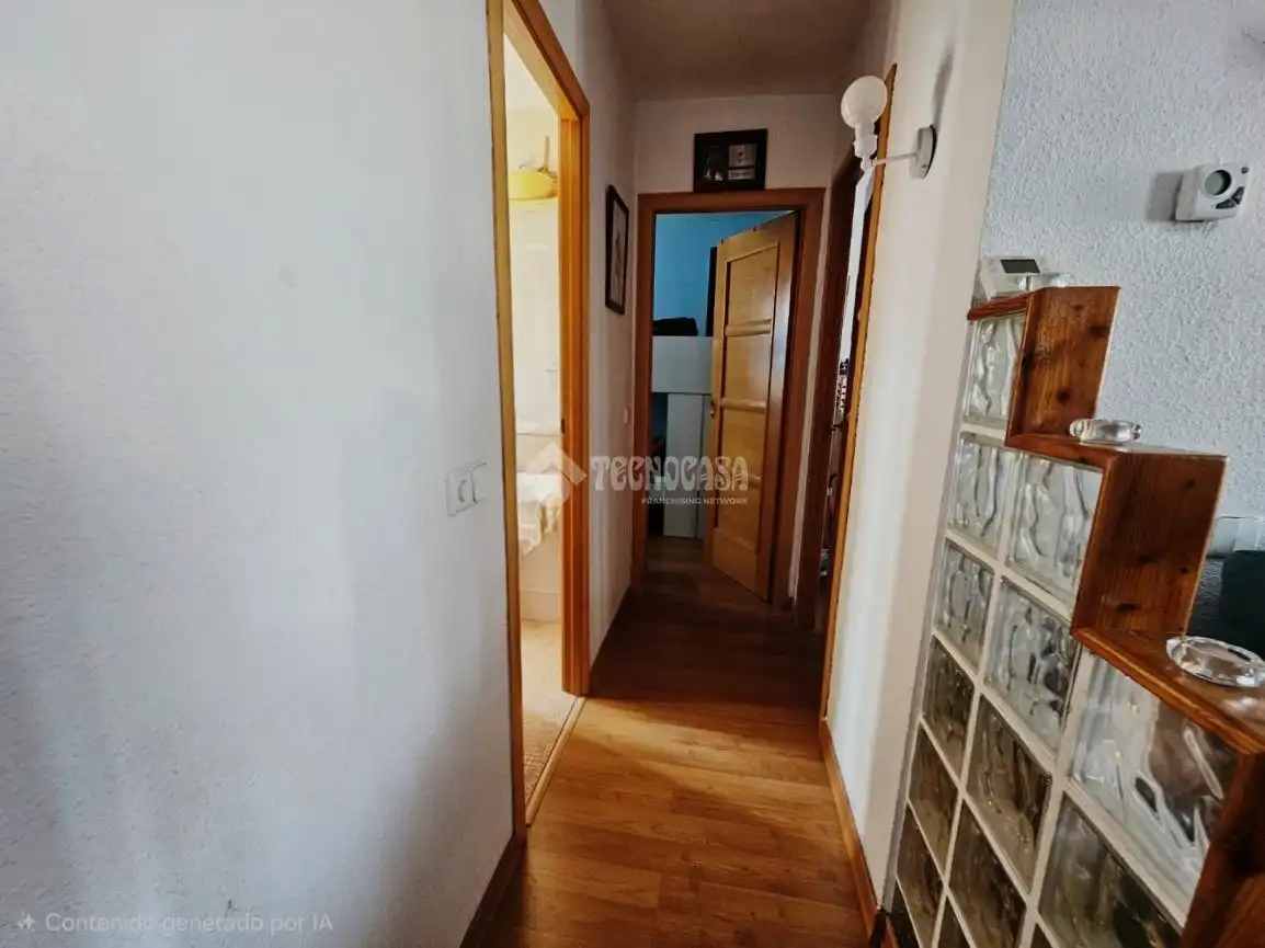 Flat for sale in Parla  with Air Conditioner, Heating and Terrace