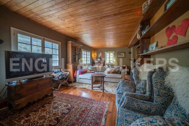 Casa-chalet en Venta en Carrer Santa Barbara,ag. Begos, 6 en Es Bòrdes