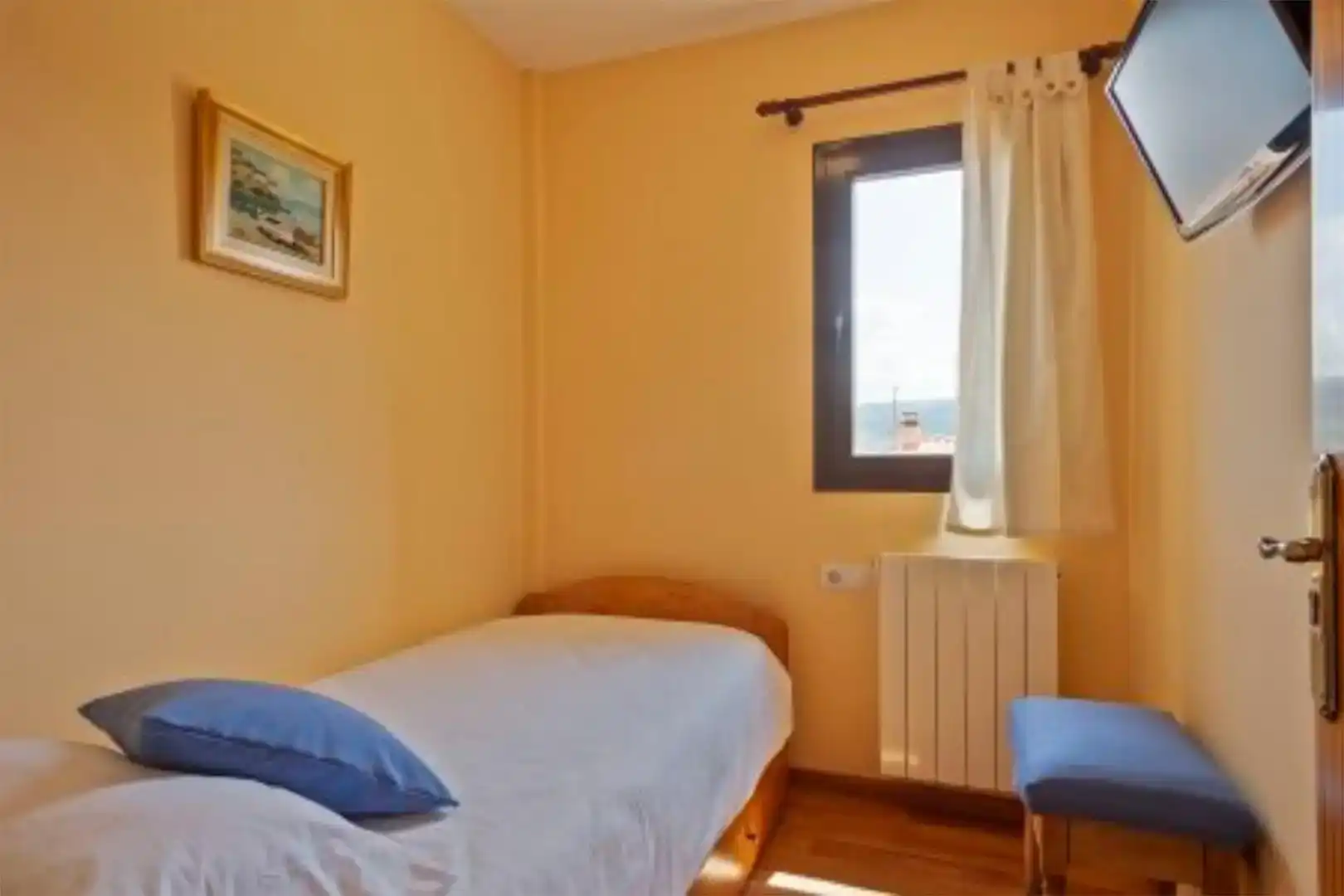 Dormitori de Casa adosada en venda en Vallcebre amb Jardí privat, Parquet i Traster