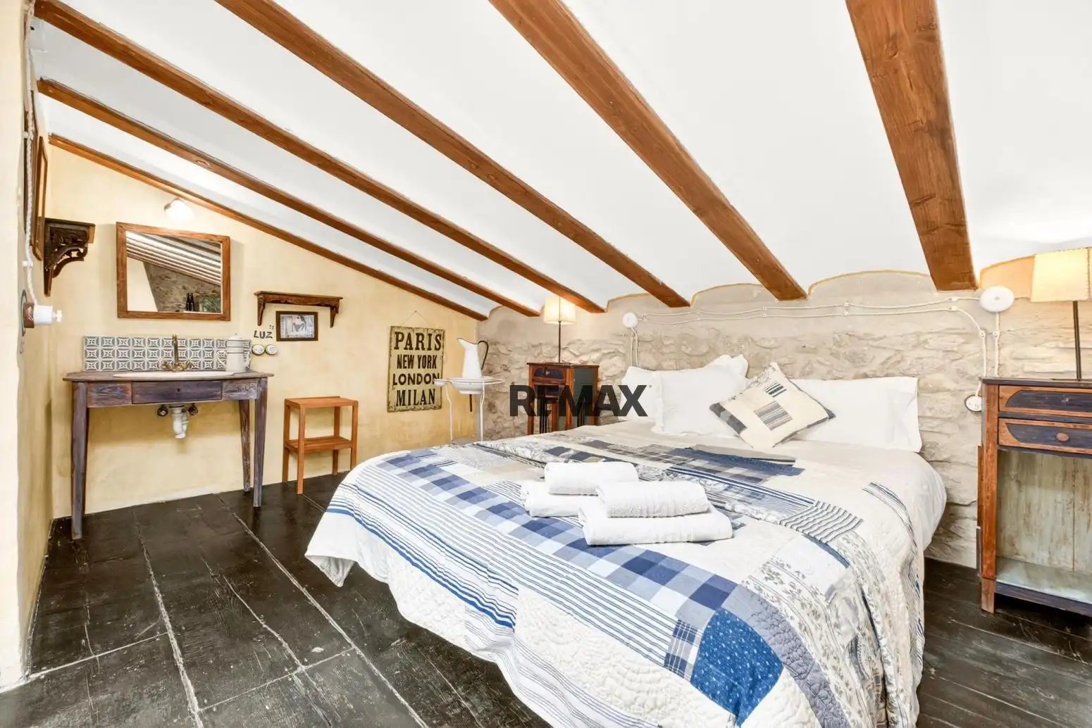 Schlafzimmer von Haus oder Chalet zum Verkauf in Esponellà mit Heizung, Privatgarten und Terrasse