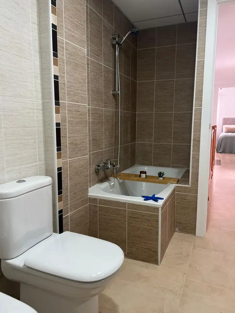 Baño de Dúplex en venta en Alcanar con Aire acondicionado, Calefacción y Terraza