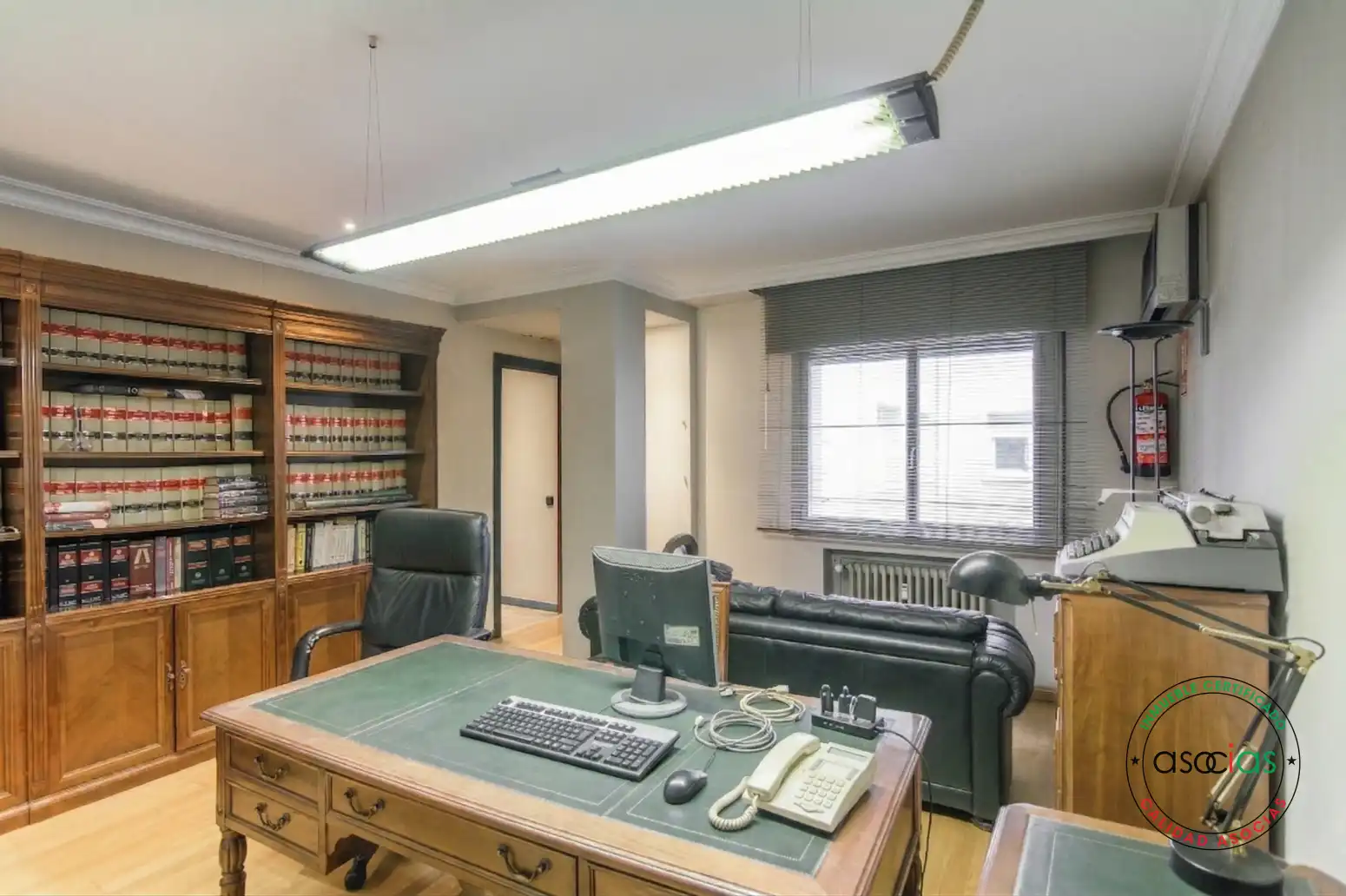 Piso en venta en Oviedo  con Calefacción, Parquet y Trastero