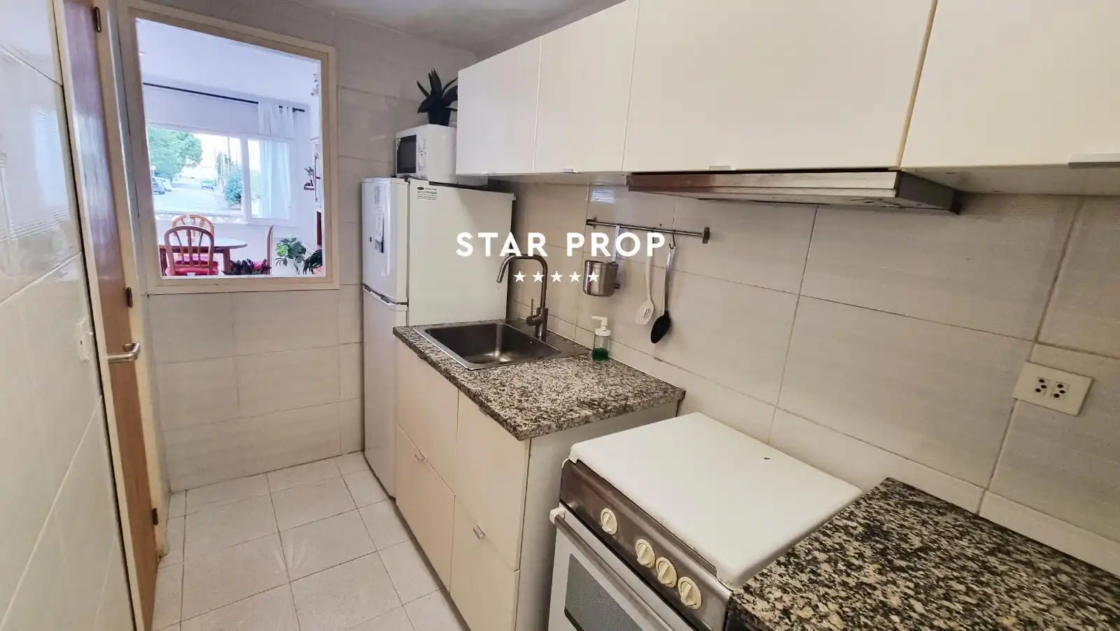 Kitchen of Flat for sale in Colera  with Terrace, Furnished and Oven