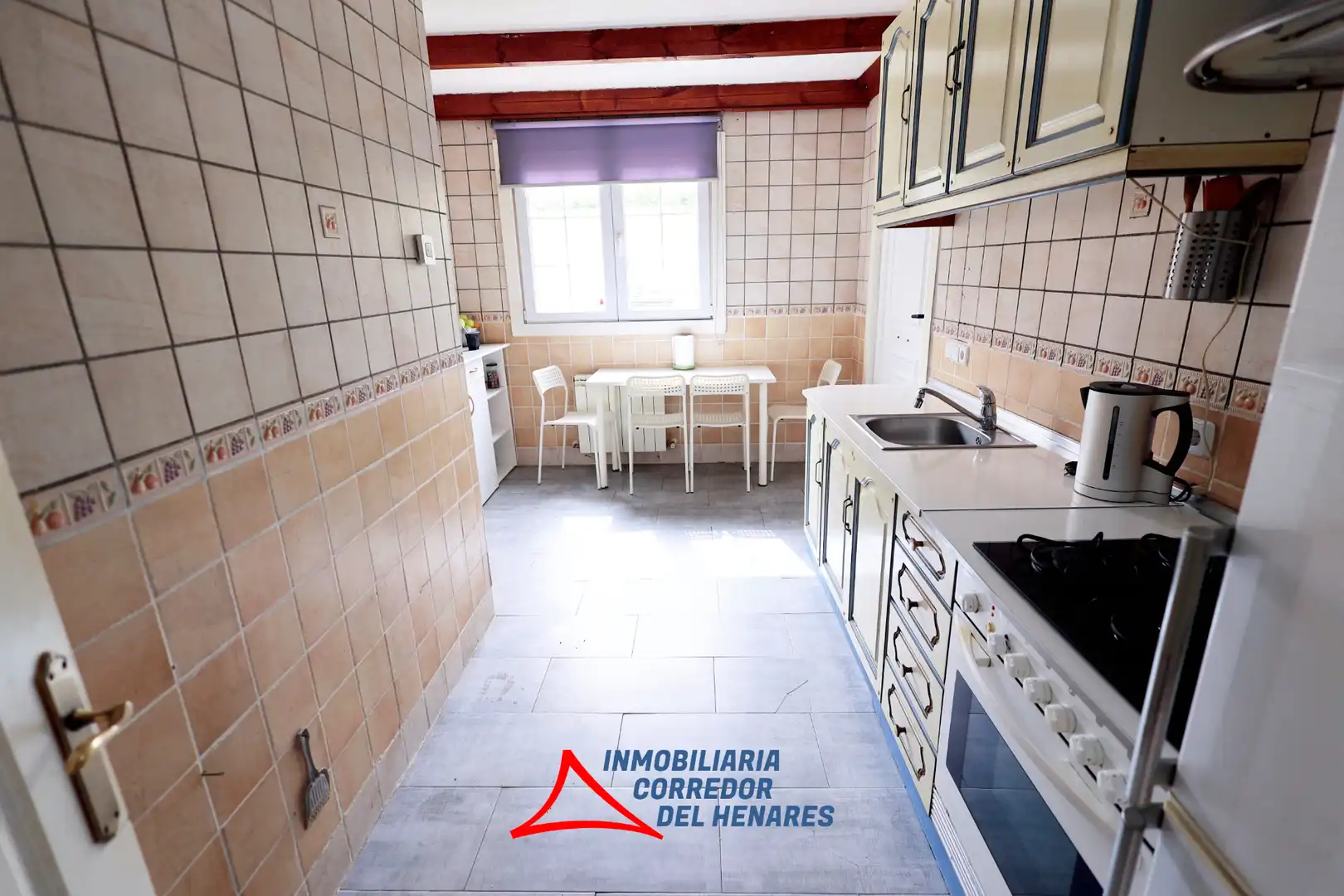 Cocina de Finca rústica en venta en Mejorada del Campo con Jardín privado y Piscina