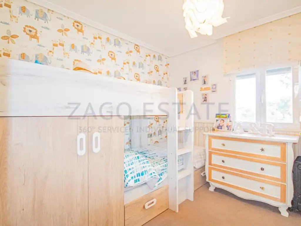 Habitación de Casa adosada en venta en La Nucia