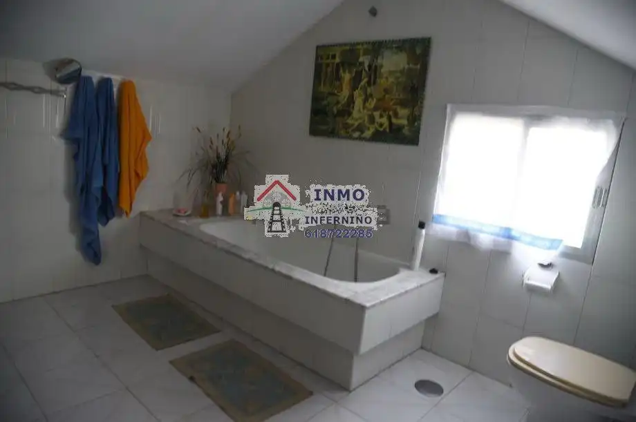 Casa o xalet en venda a A Malata - Catabois - Ciudad Jardín