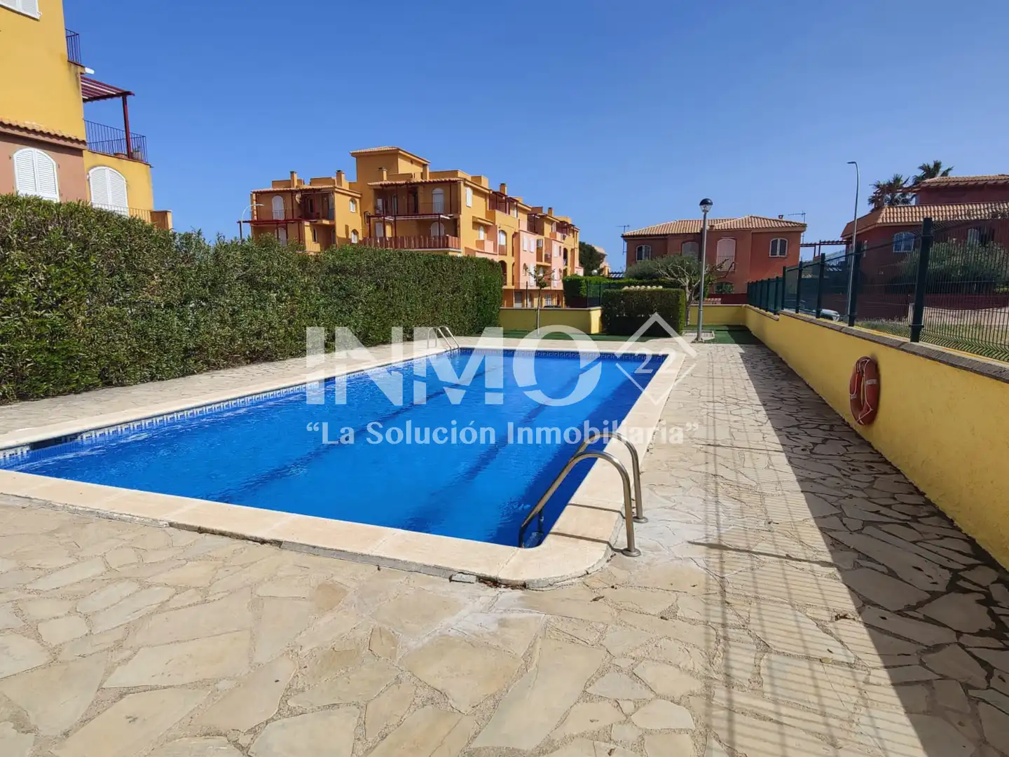 Piscina de Estudi en venda en Mont-roig del Camp amb Moblat, Forn i Rentadora
