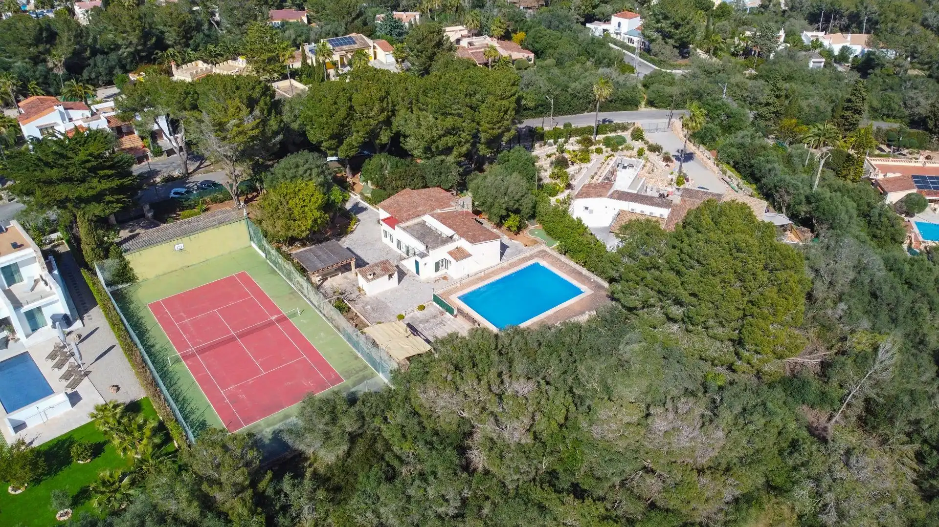 Vista exterior de Casa o xalet en venda en Manacor amb Aire condicionat, Jardí privat i Traster
