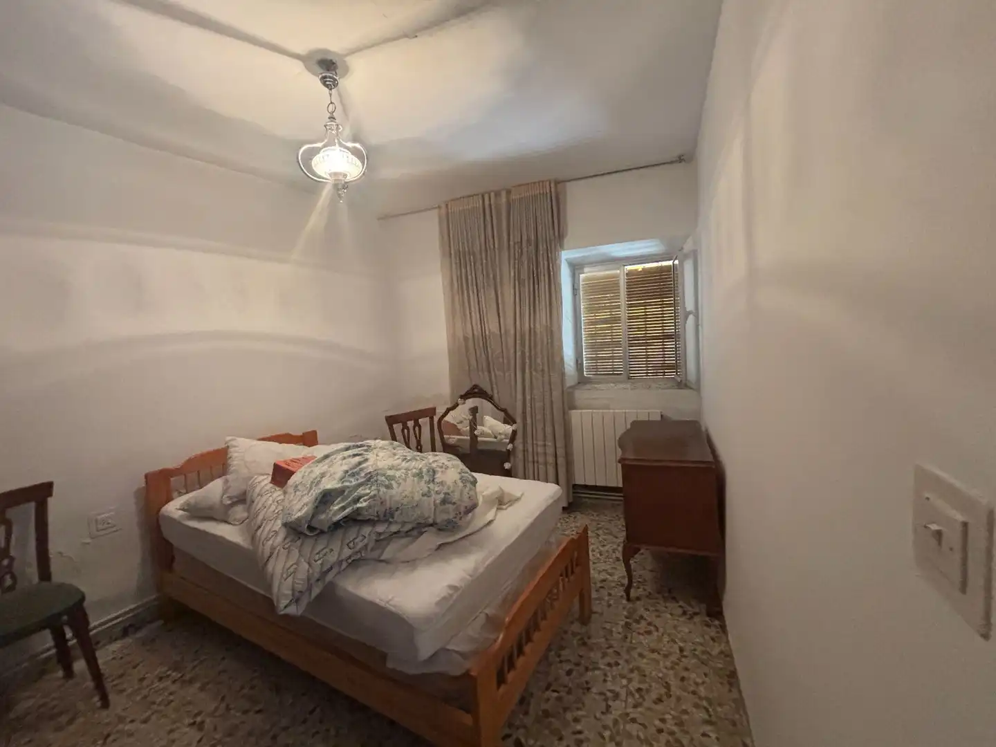 Dormitori de Casa o xalet en venda en Navahermosa amb Calefacció i Jardí privat