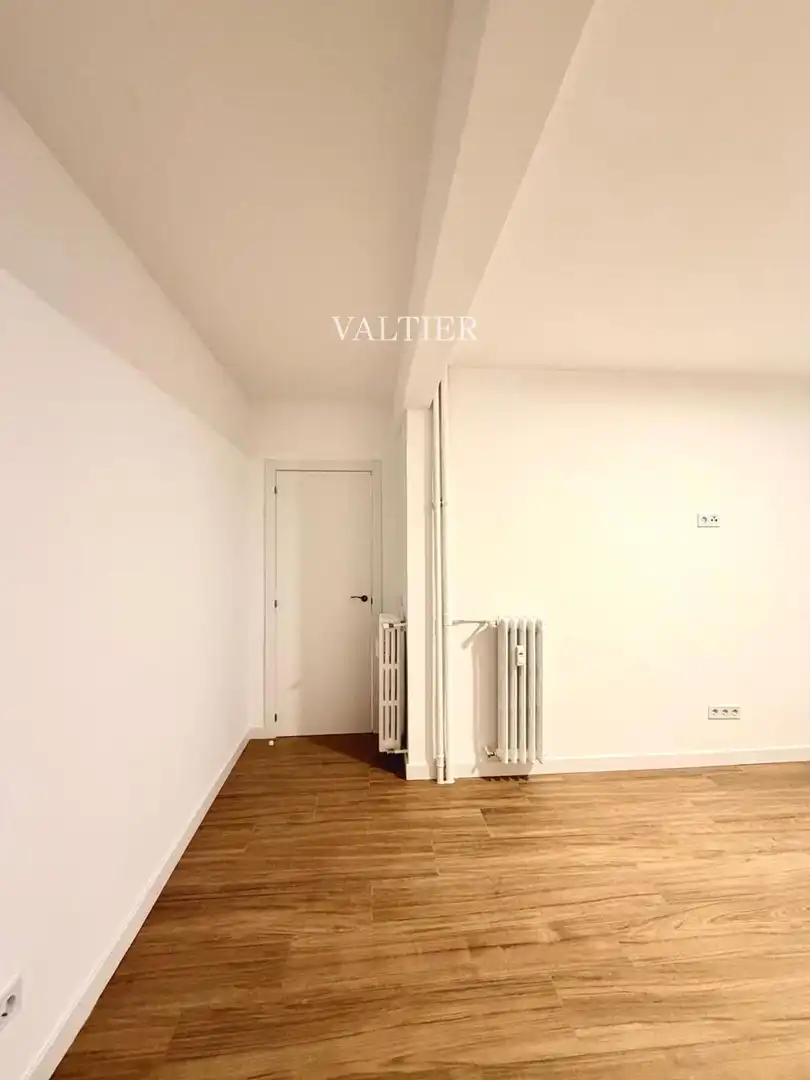 Bedroom of Flat for rent in Madrid  with Terrace