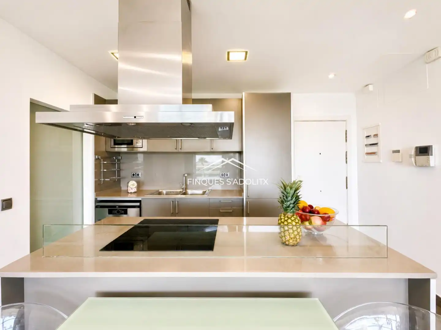Kitchen of Flat for sale in Castell d'Aro, Platja d'Aro i s'Agaró  with Air Conditioner, Heating and Private garden