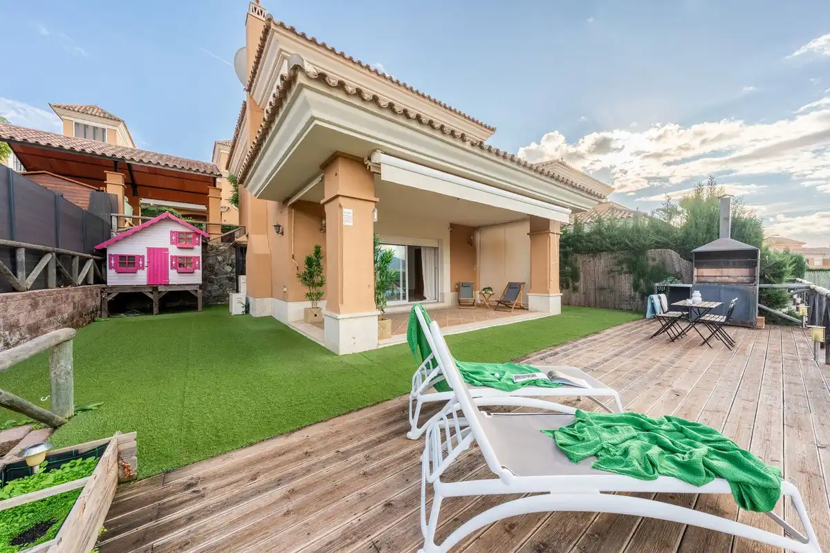 Terraza de Casa o chalet en venta en Marbella con Aire acondicionado, Calefacción y Jardín privado