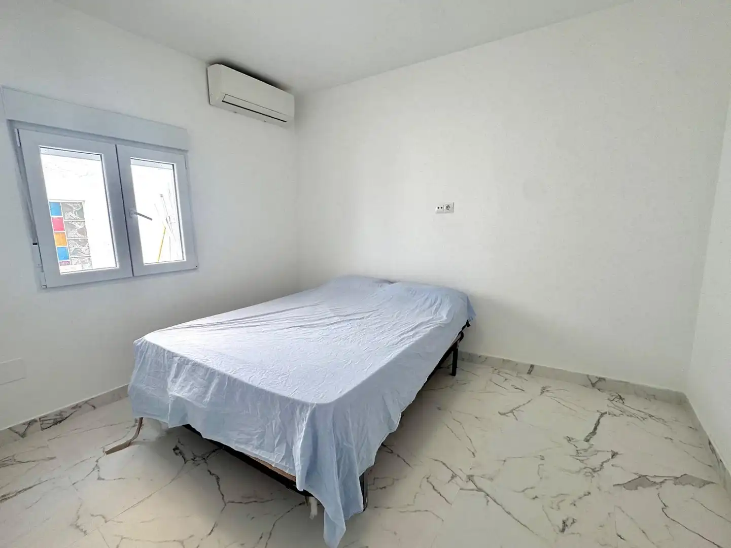 Habitación de Casa o chalet en venta en La Zubia con Aire acondicionado y Terraza