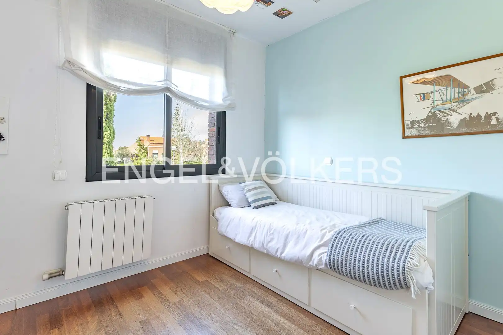 Habitación de Casa adosada de alquiler en Tiana con Aire acondicionado, Calefacción y Jardín privado