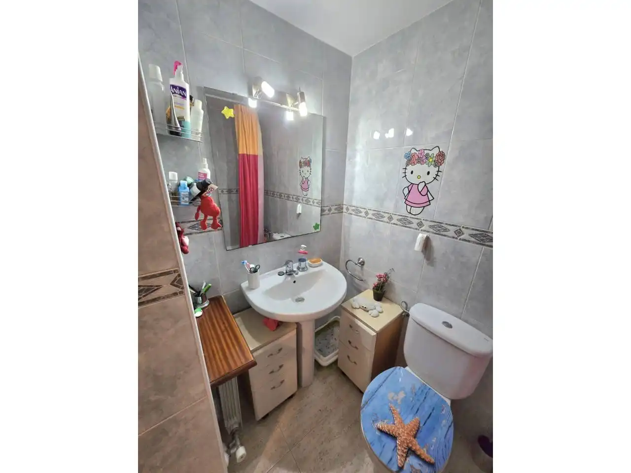 Baño de Piso en venta en Salt con Calefacción, Terraza y Trastero